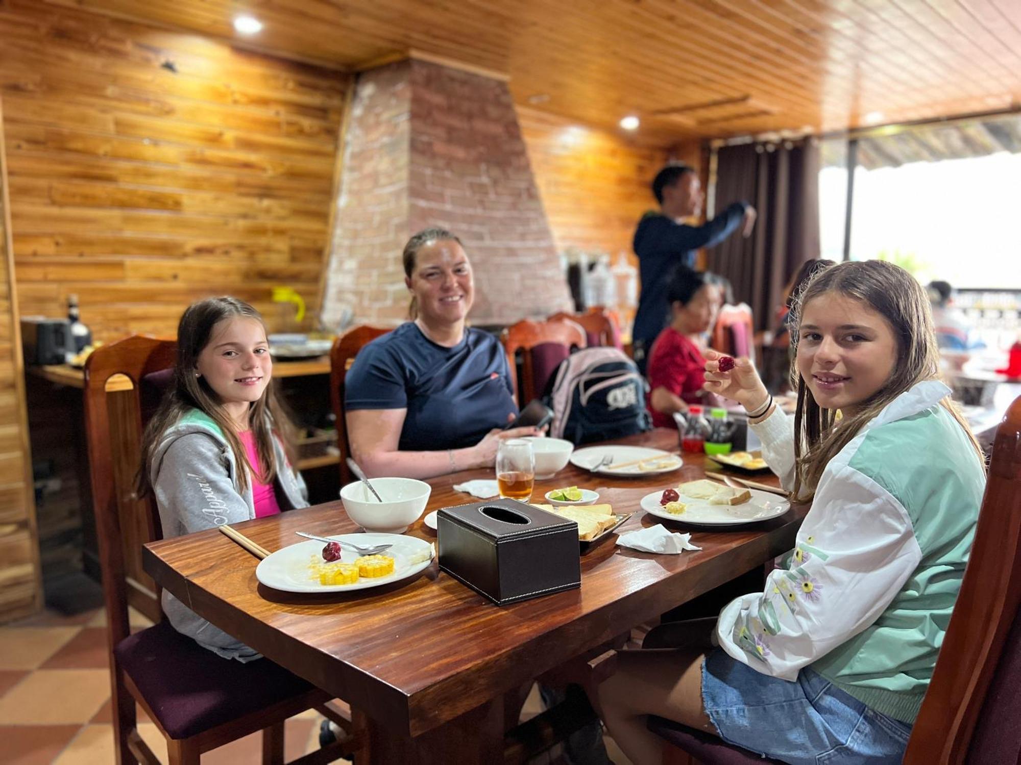 Sapa Full House Hotel 外观 照片